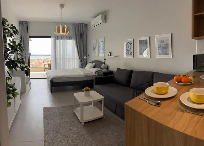 Elizabeth Caesar Blue Apartamento