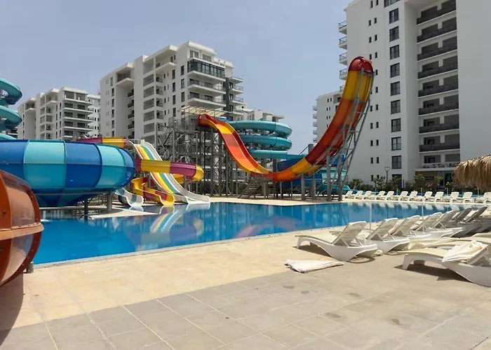 Elizabeth Caesar Blue * Trikomo